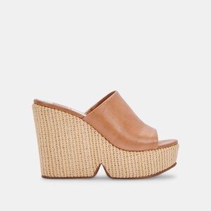 NEW Dolce Vita Gilma Wedges